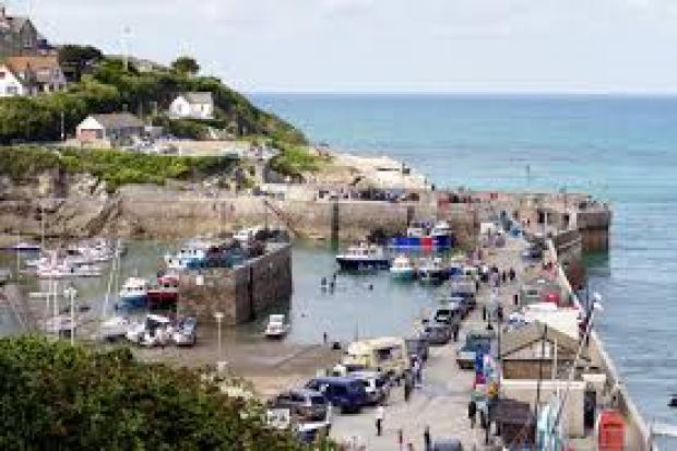 People urged not to come to Cornwall until later in the year