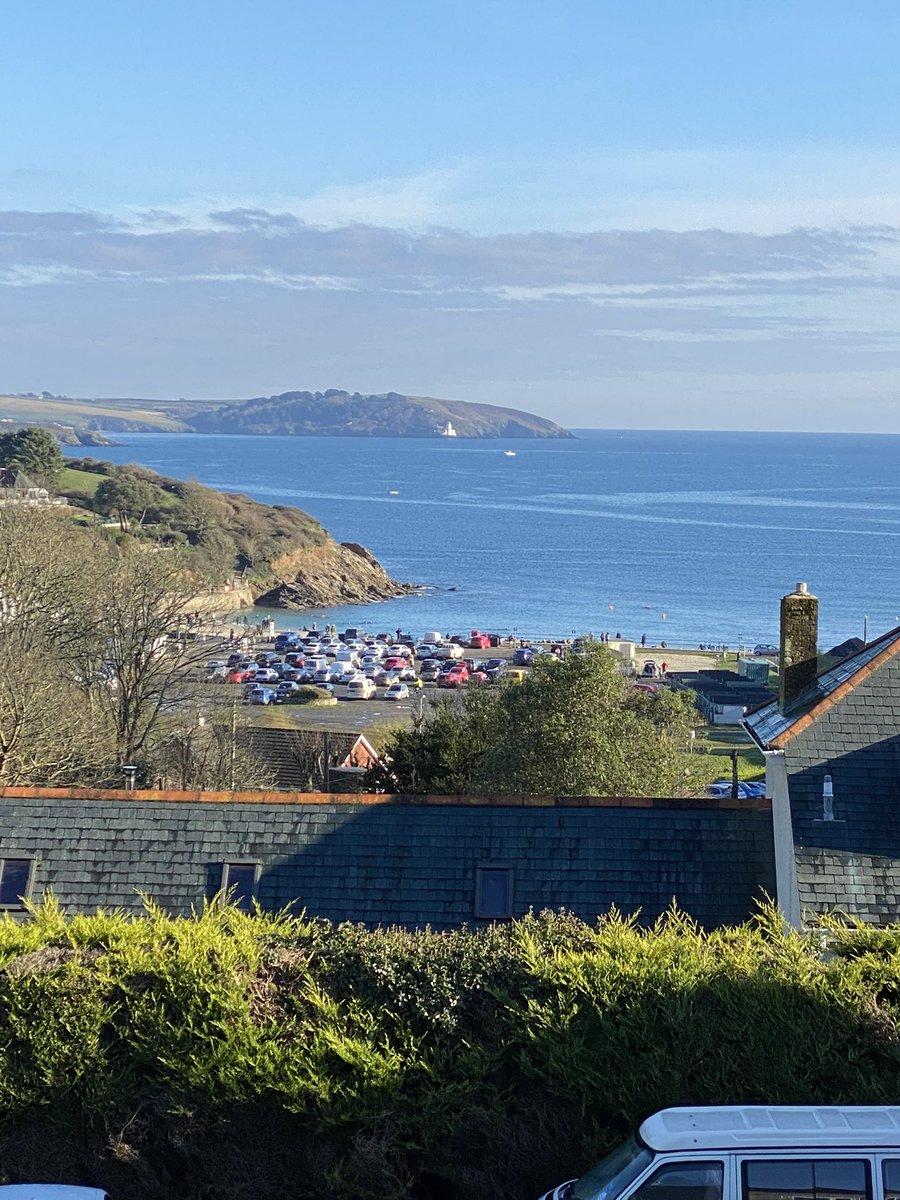 Stay at home warning as visitors criticised for travelling during lockdown Scott Thompson posted this picture of Falmouth's car parks on Twitter.