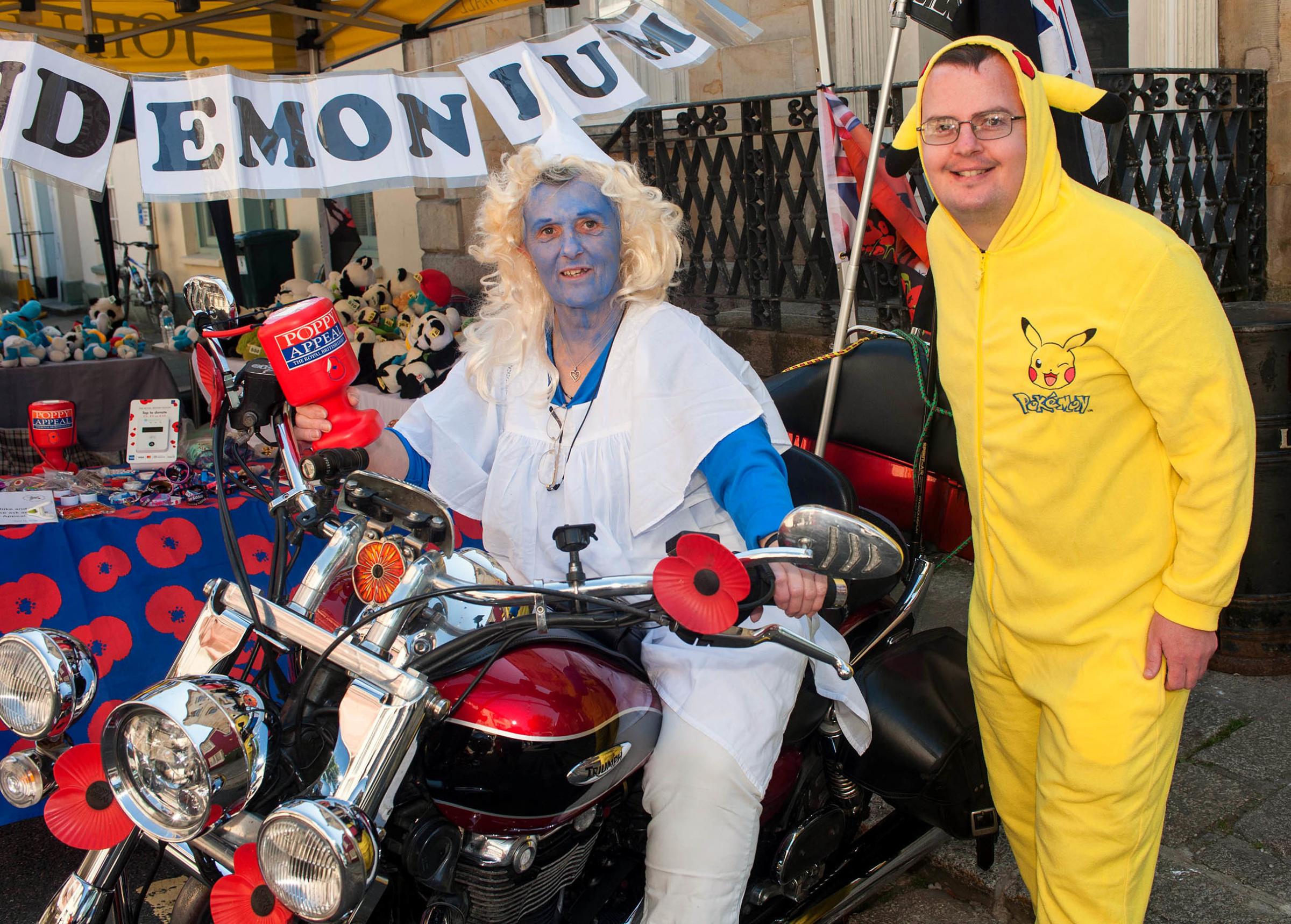 Terrie (corr) Lee (left) and Matt Barringer were collecting for the Royal British Legion. Picture by Colin Higgs