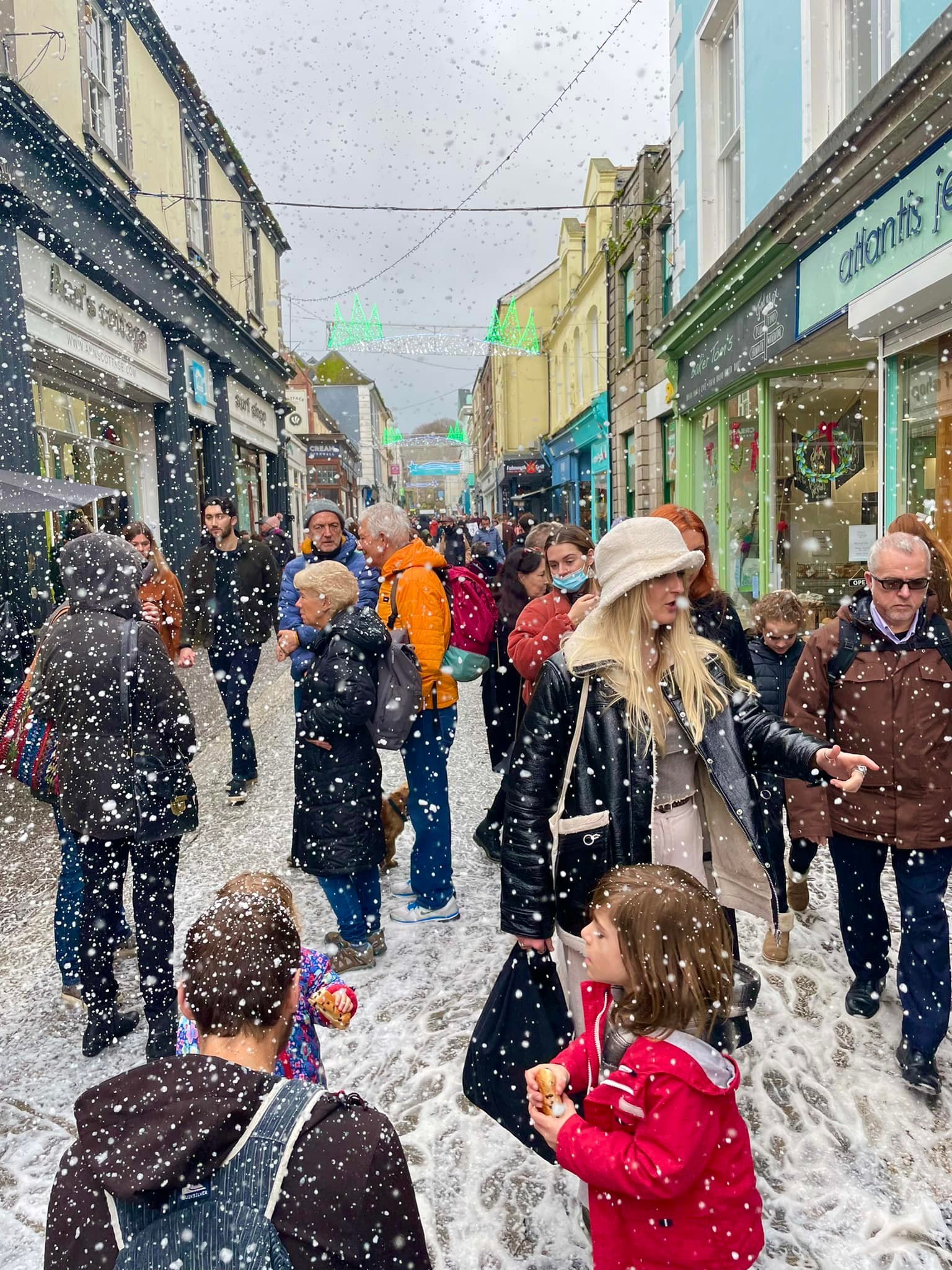 Is that real snow? Pictures Falmouth Town Team
