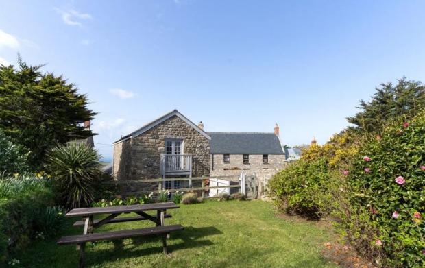 Falmouth Packet: Trevegean Veor, St. Just, Penzance TR19. Credit: Zoopla