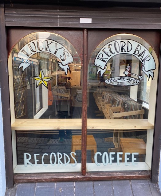 Luckys Records 