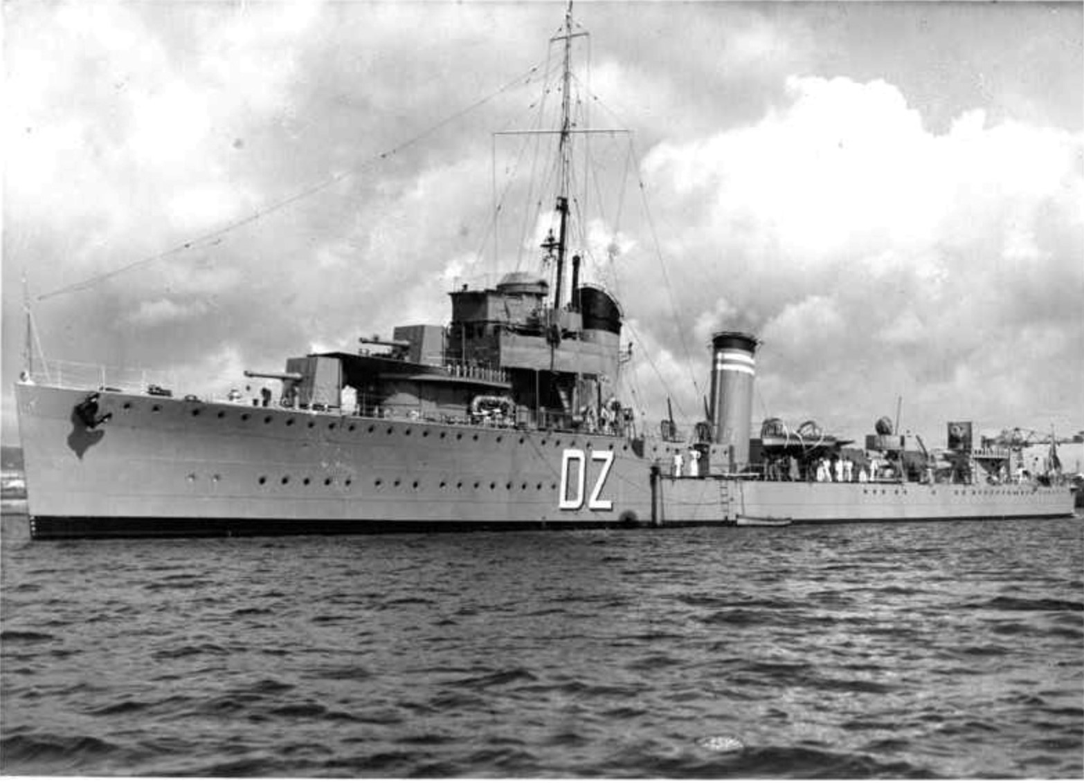 n The Jose Luis Diez, the Spanish destroyer which landed in Falmouth causing a mass desertion