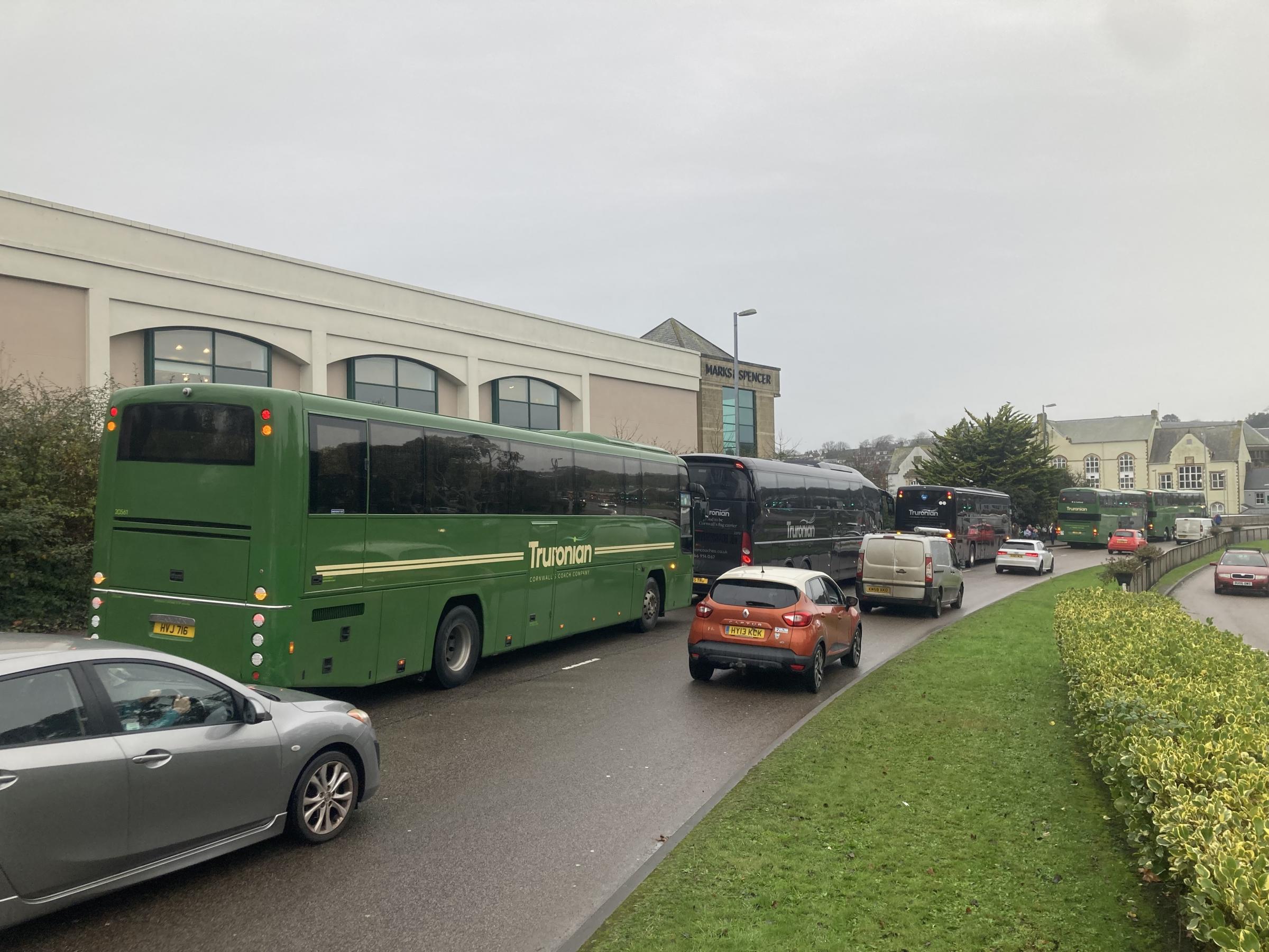 Coaches clogging the Morlaix Avenue dual carriageway after finding nowhere to park in the nearby coach park (Pic: submitted to LDRS)